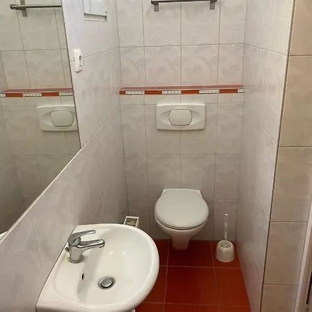 曼迪公寓 招待所 3*