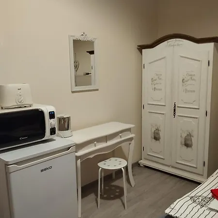 曼迪公寓 招待所 布达佩斯